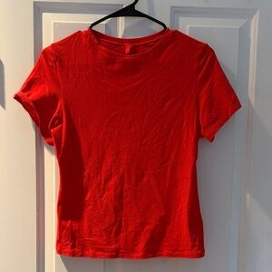 Skims Red Top Size L